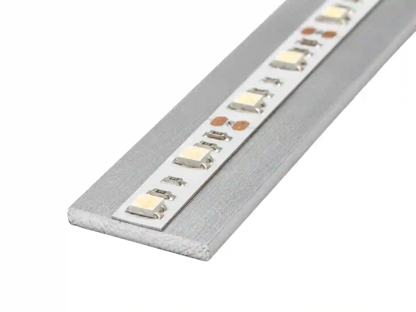 Plochý ELOX profil 25x2mm stříbrný pohled shora s naznačeným LED páskem skrytá montáž nábytek